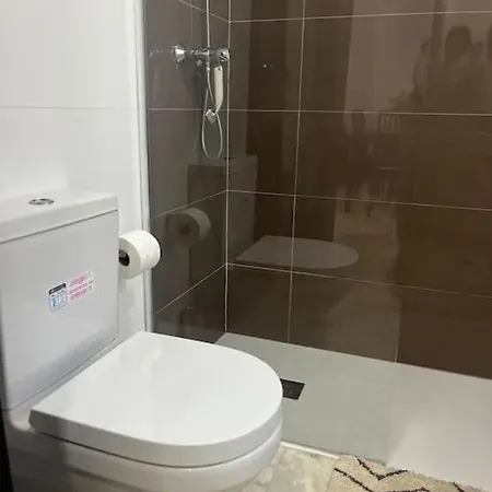 Rent4 Malaga Lyli Торремолинос