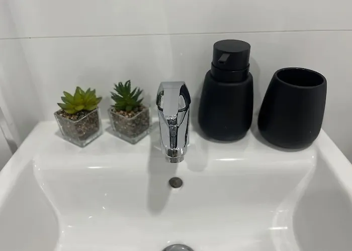 Rent4 Málaga Lyli Apartamento *