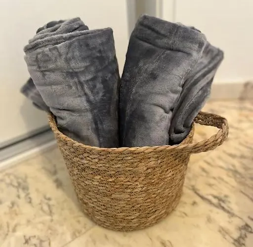 Rent4 Málaga Lyli * Torremolinos