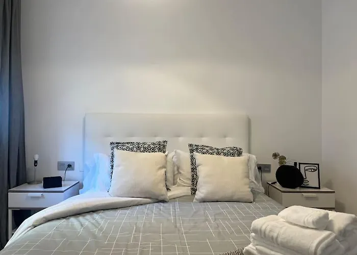 Rent4 Málaga Lyli Apartamento