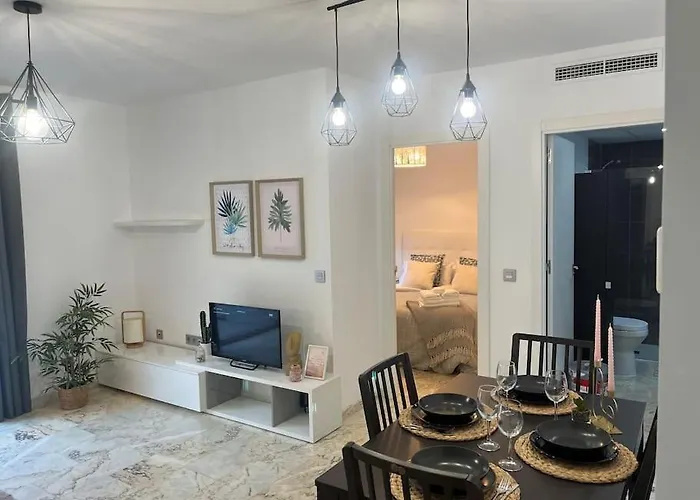 Rent4 Málaga Lyli Apartamento Torremolinos