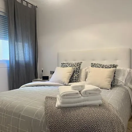 Rent4 Malaga Lyli Apartmán